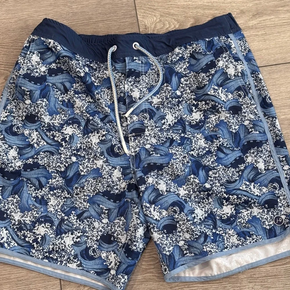 Johnnie-O Swim Trunks Mens Large Blue Wave Print Board Shorts Beachwear Casual